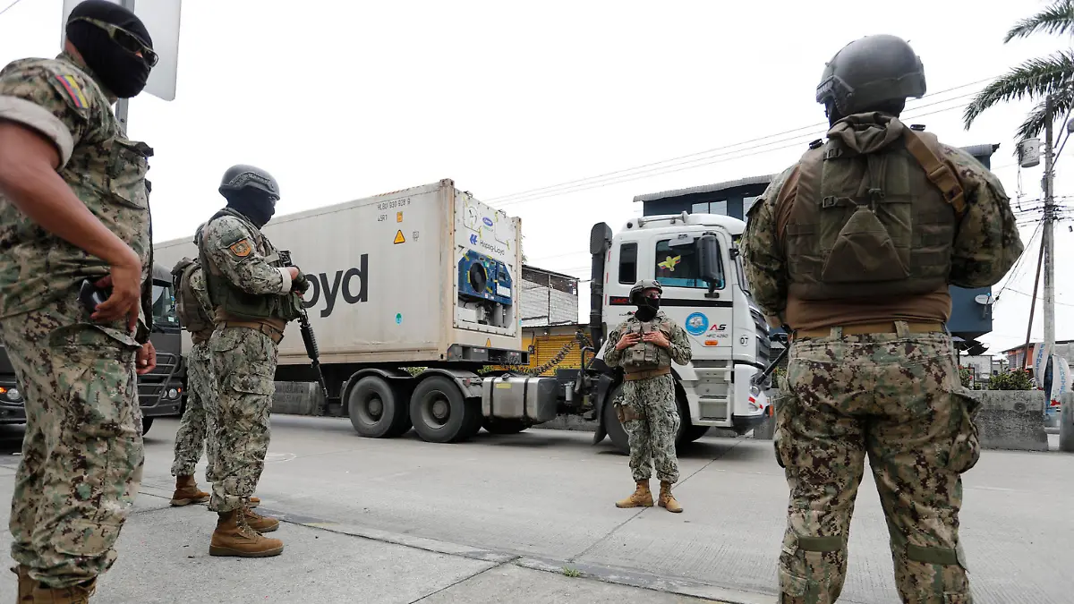 operativos ecuador